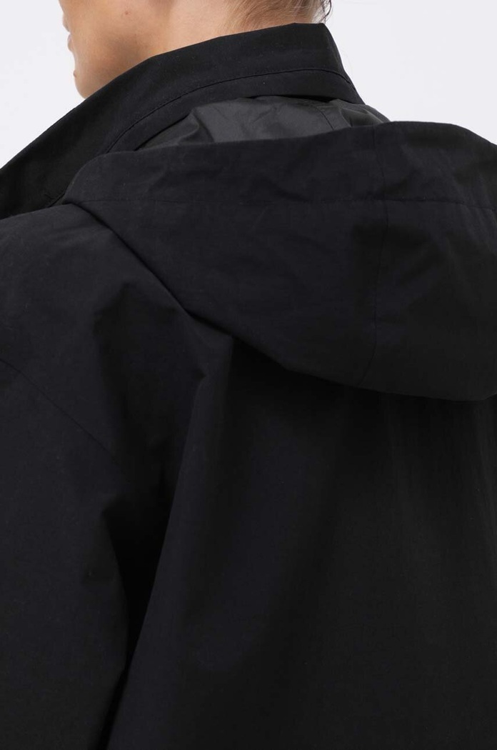 Bunda The North Face NF0A8327JK31 čierna