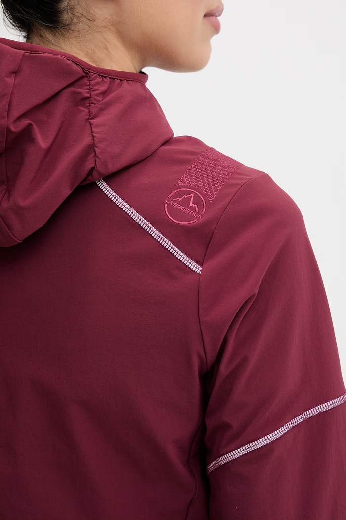 La Sportiva trekingová bunda Koro ZARJ015 burgundské