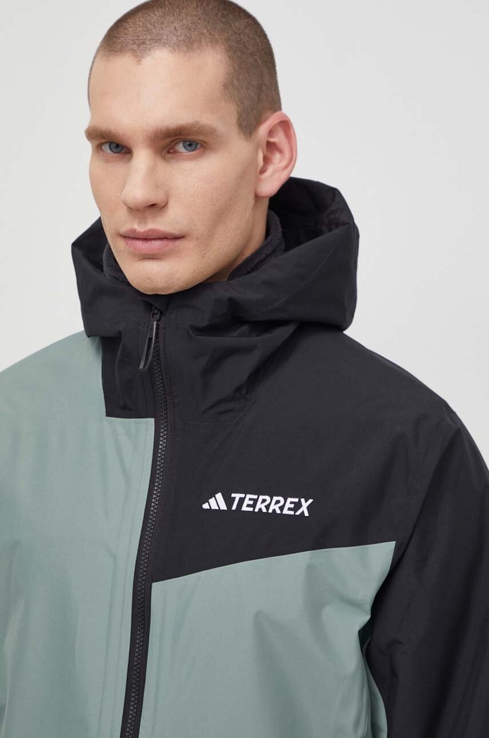 Vodoodporna jakna adidas TERREX Multi 2.5 L RAIN.RDY zelena IN4770