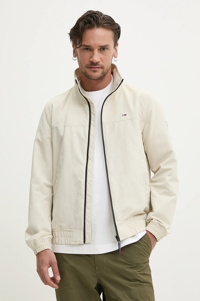 Μπουφάν Tommy Jeans άλλο μπεζ DM0DM15382