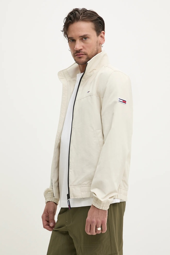 Μπουφάν Tommy Jeans μπεζ DM0DM15382