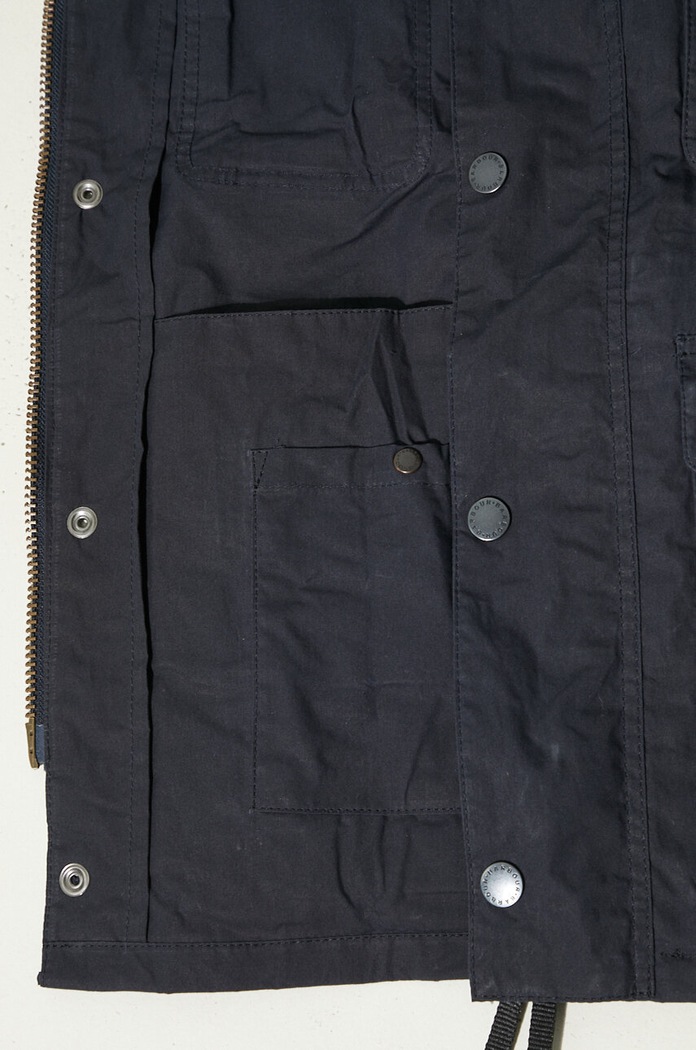 Bavlněná bunda Barbour Modified Transport Casual MCA0966