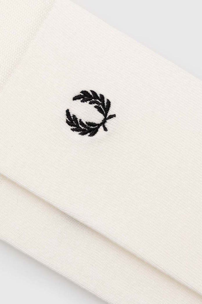 Nogavice Fred Perry Classic Laurel Wreath Sock C7135.L59 bela AW25