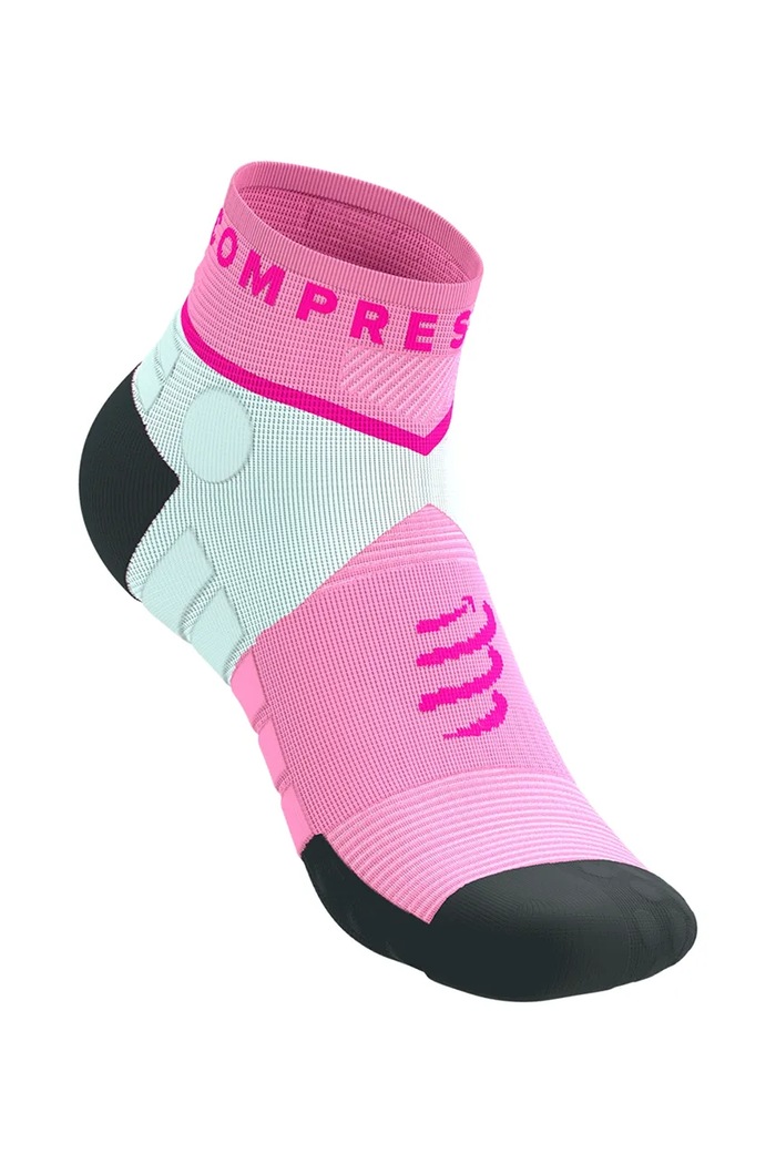 Κάλτσες Compressport Ultra Trail Low Socks SLCU4429 ροζ SS26
