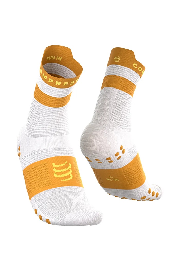 Compressport skarpety sportowe Pro Racing v4.0 biały XU00046B