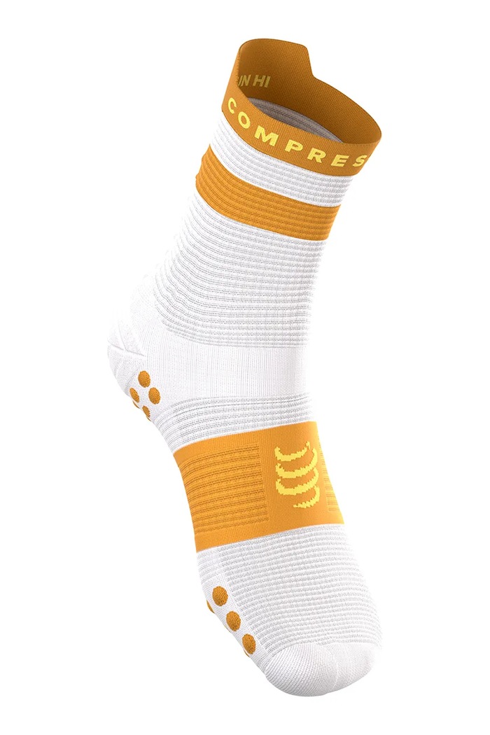 Odzież Compressport skarpety sportowe Pro Racing v4.0 XU00046B biały