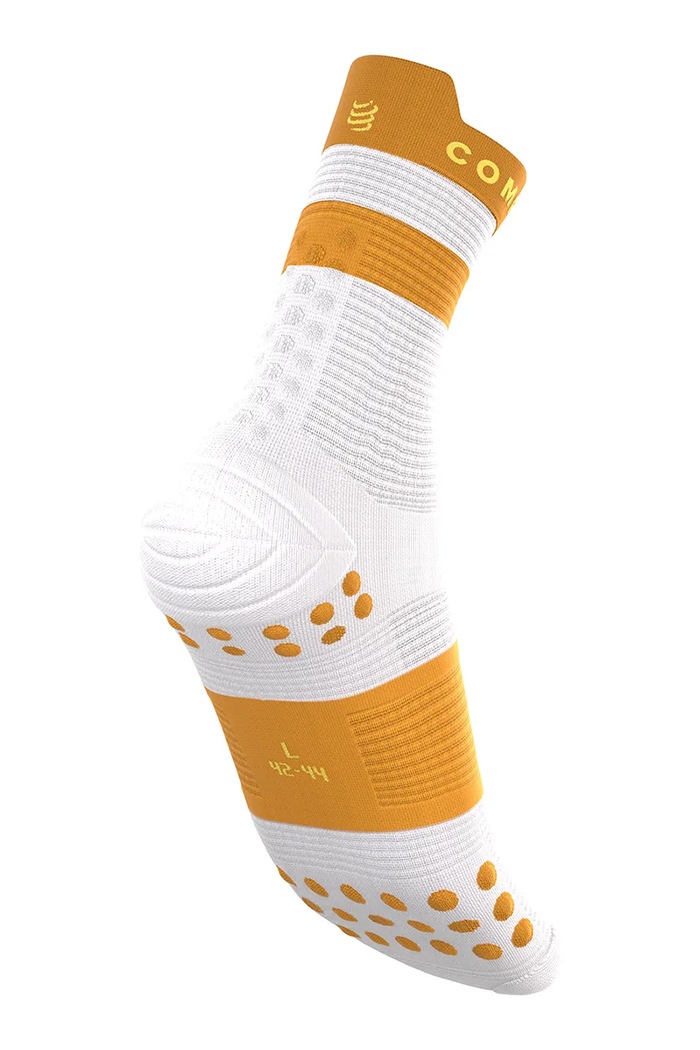 Compressport skarpety sportowe Pro Racing v4.0 biały XU00046B