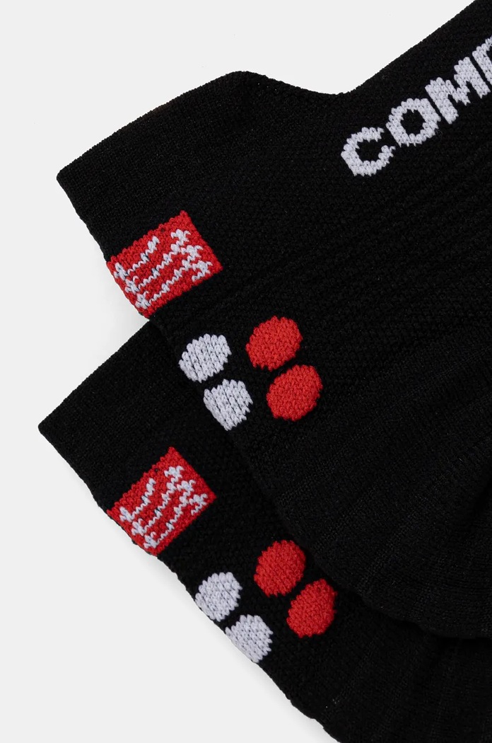 Compressport skarpetki Pro Racing Socks v4.0 Run Low XU00047B czarny SS26
