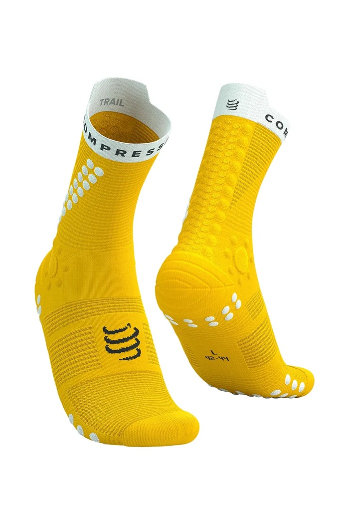 Κάλτσες Compressport Pro Racing Socks v4.0 Trail εξωτερική κίτρινο XU00048B