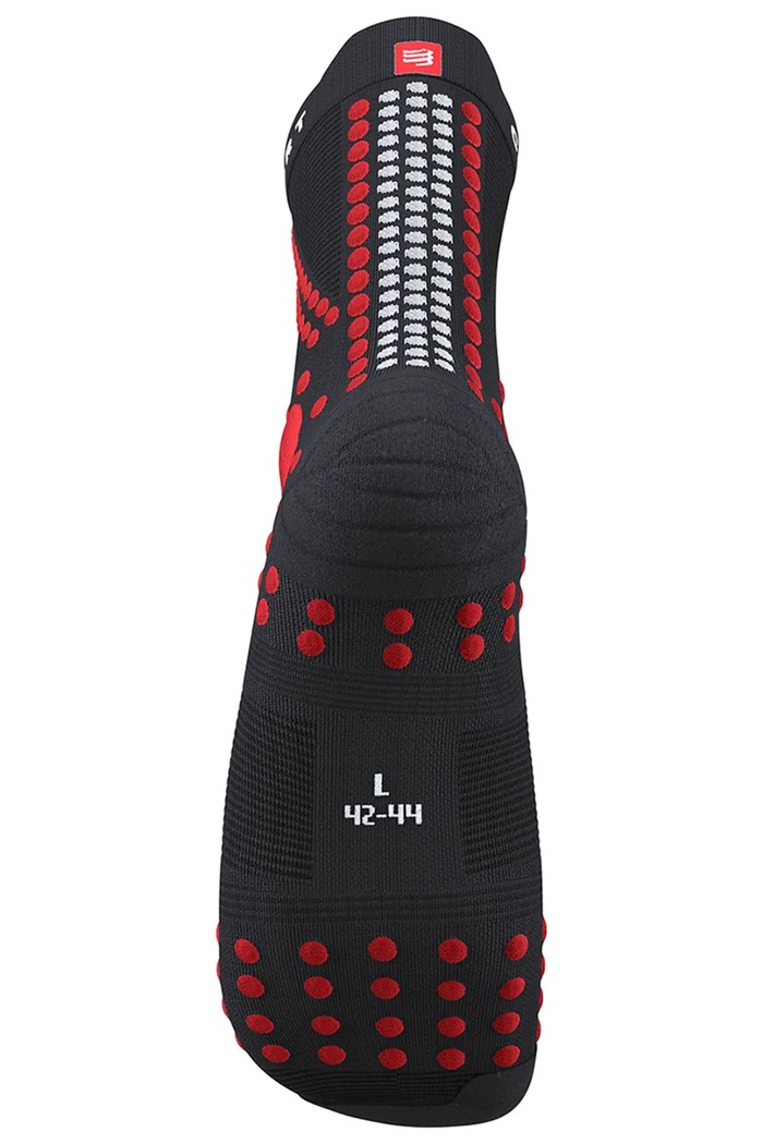 Compressport șosete Pro Racing Socks v4.0 Trail XU00048B negru