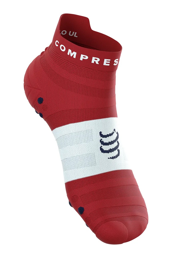 Odzież Compressport skarpety sportowe ProRacingSocks v4.0 Ultralight XU00051B bordowy