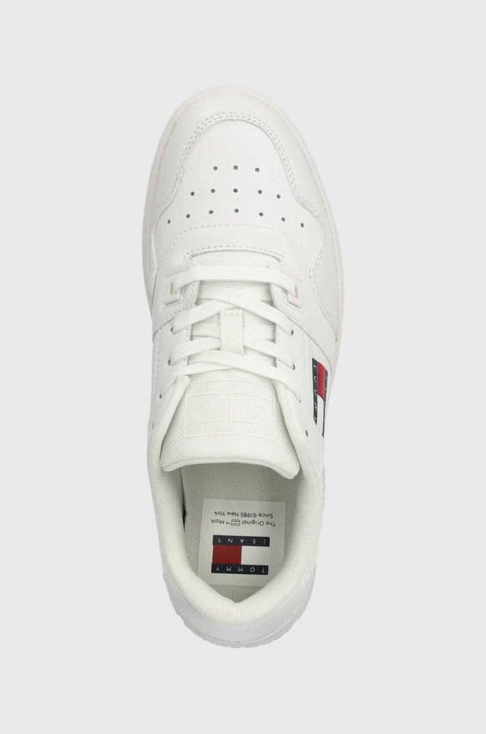 Tommy Jeans sneakersy skórzane TJW RETRO BASKET ESS biały EN0EN02505