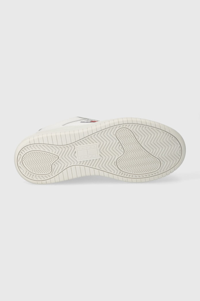 Sneakers Tommy Jeans TJW RETRO BASKET FLATFORM ESS EN0EN02506 λευκό