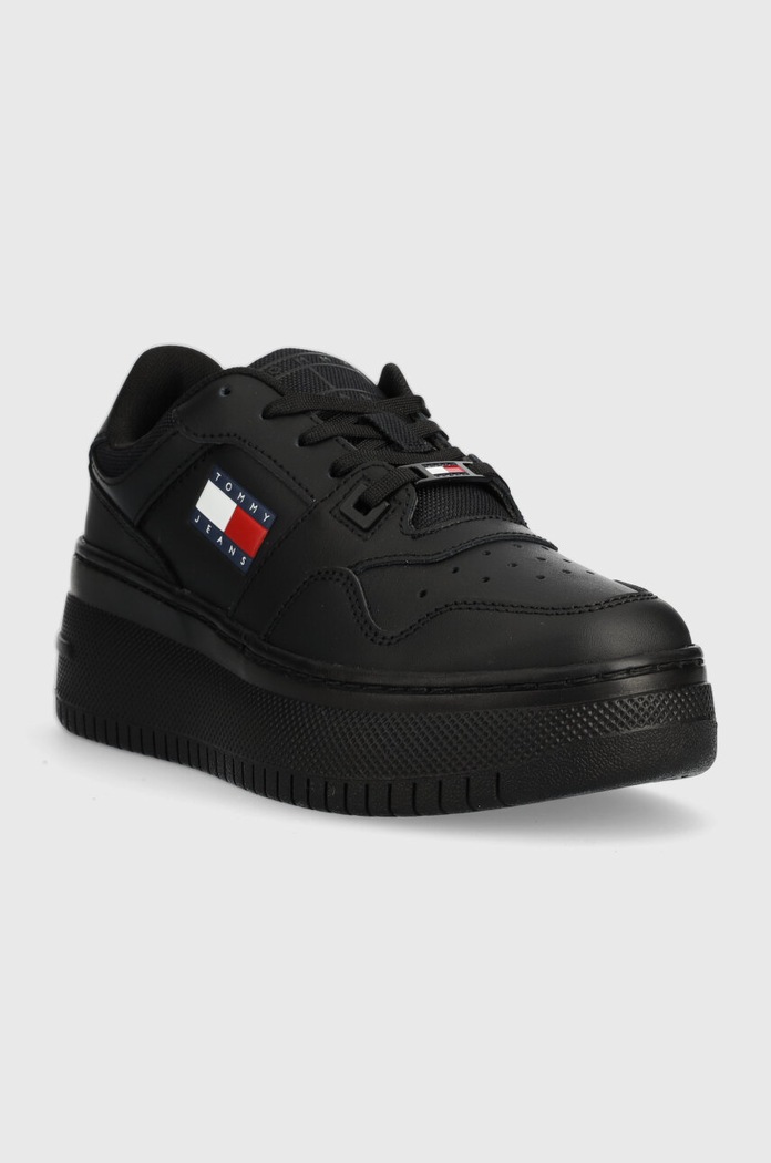 Tommy Jeans sneakersy TJW RETRO BASKET FLATFORM ESS EN0EN02506 czarny SS25