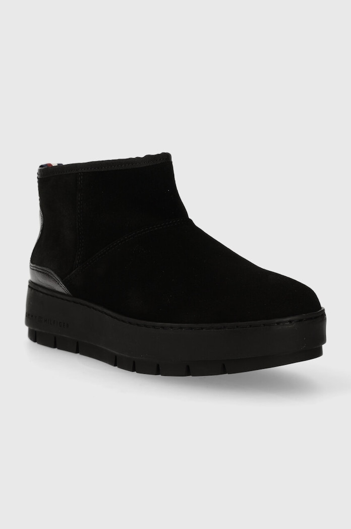 Kožené sněhule Tommy Hilfiger METALLIC SUEDE SNOWBOOT FW0FW07850 černá SS24