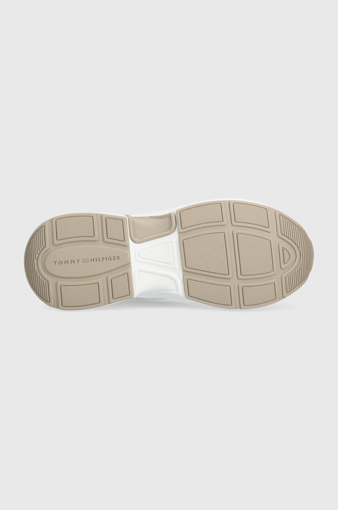 Tenisky Tommy Hilfiger CHUNKY FEMININE RUNNER HARDWARE FW0FW07703 bílá