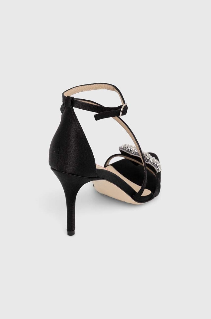 Cipők Custommade szandál Amy Satin Heart 000401098.993 fekete