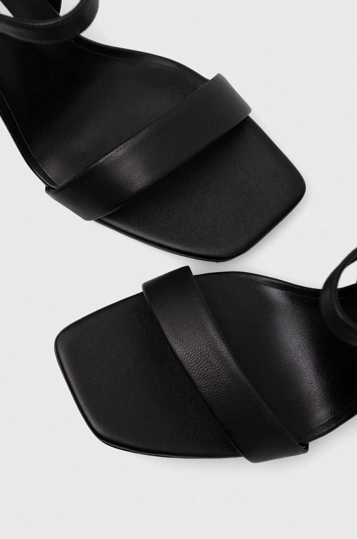 Obuwie Karl Lagerfeld sandały skórzane ASTRA NOVA KL33124.000 czarny