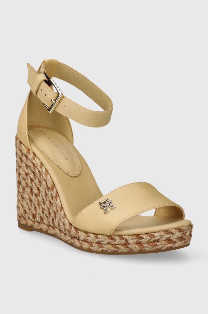 Sandály Tommy Hilfiger COLORFUL HIGH WEDGE SATIN SANDAL FW0FW07914 béžová SS24