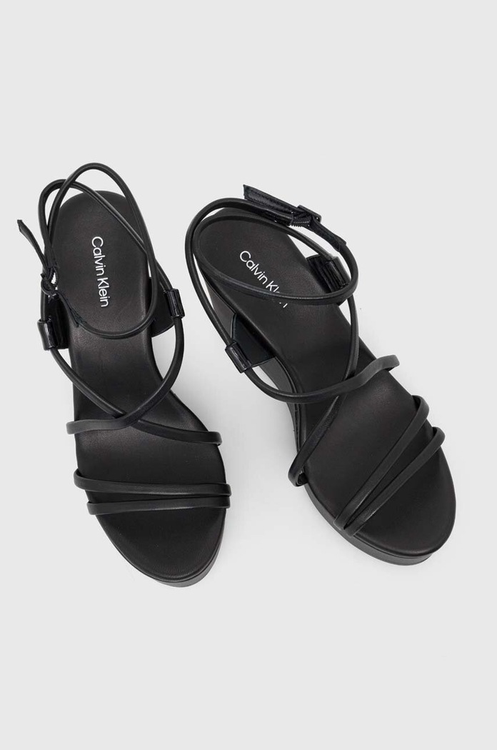 Calvin Klein sandały skórzane WEDGE czarny HW0HW01952