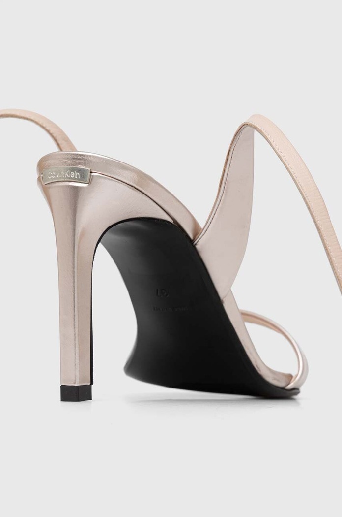 Cipők Calvin Klein bőr szandál HEEL SANDAL 90 PEARL HW0HW02026 arany