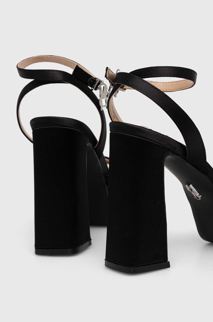 Παπούτσια Πέδιλα Steve Madden Transpire SM11002900.486 μαύρο