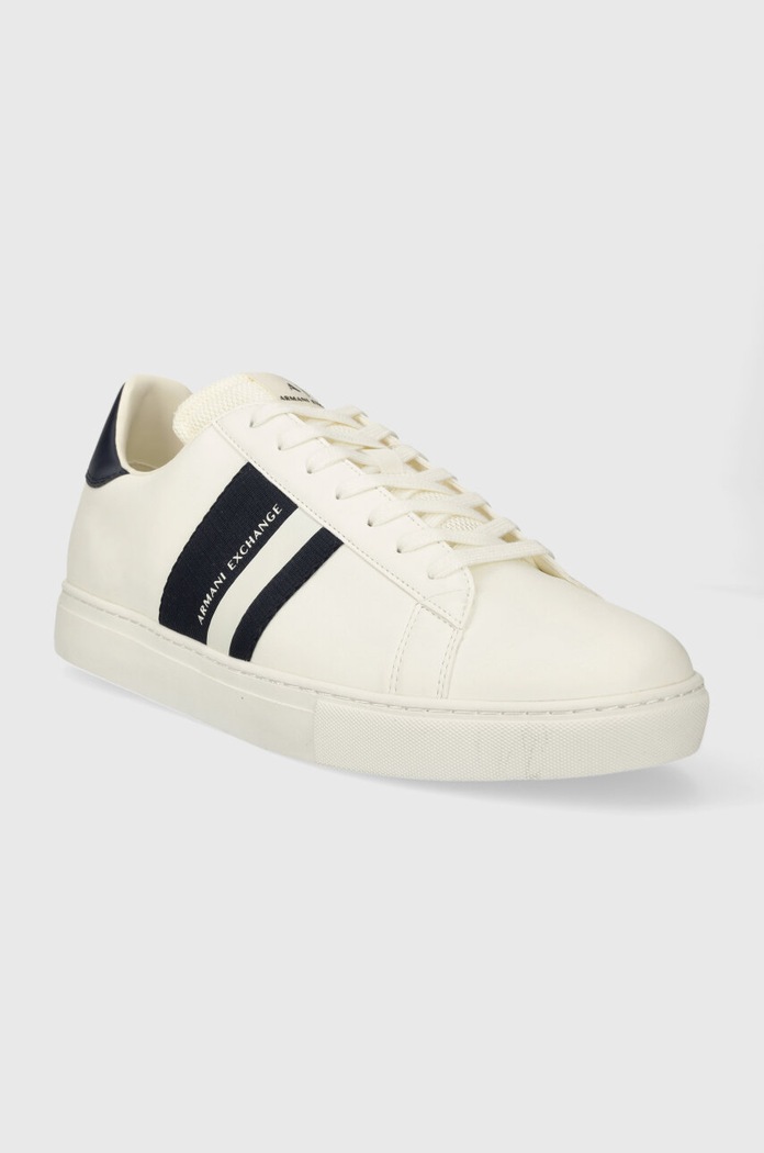 Tenisky Armani Exchange XUX173.XV666.N481 bílá SS24
