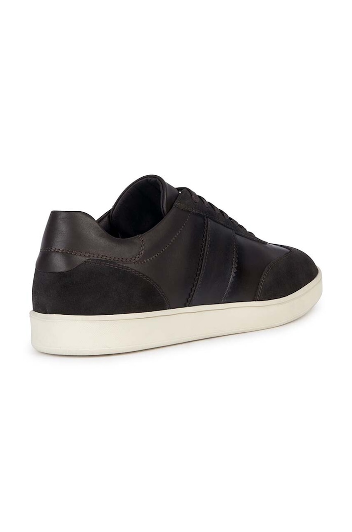 Obuwie Geox sneakersy skórzane U REGIO A U36CHA.04322.C6009 brązowy