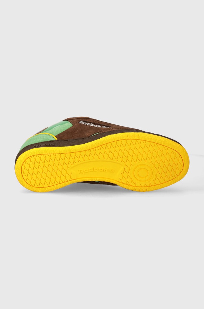 100074178 Reebok Reebok Classic sneakersy zamszowe Club C Bulc kolor brązowy 100074178 w PRM