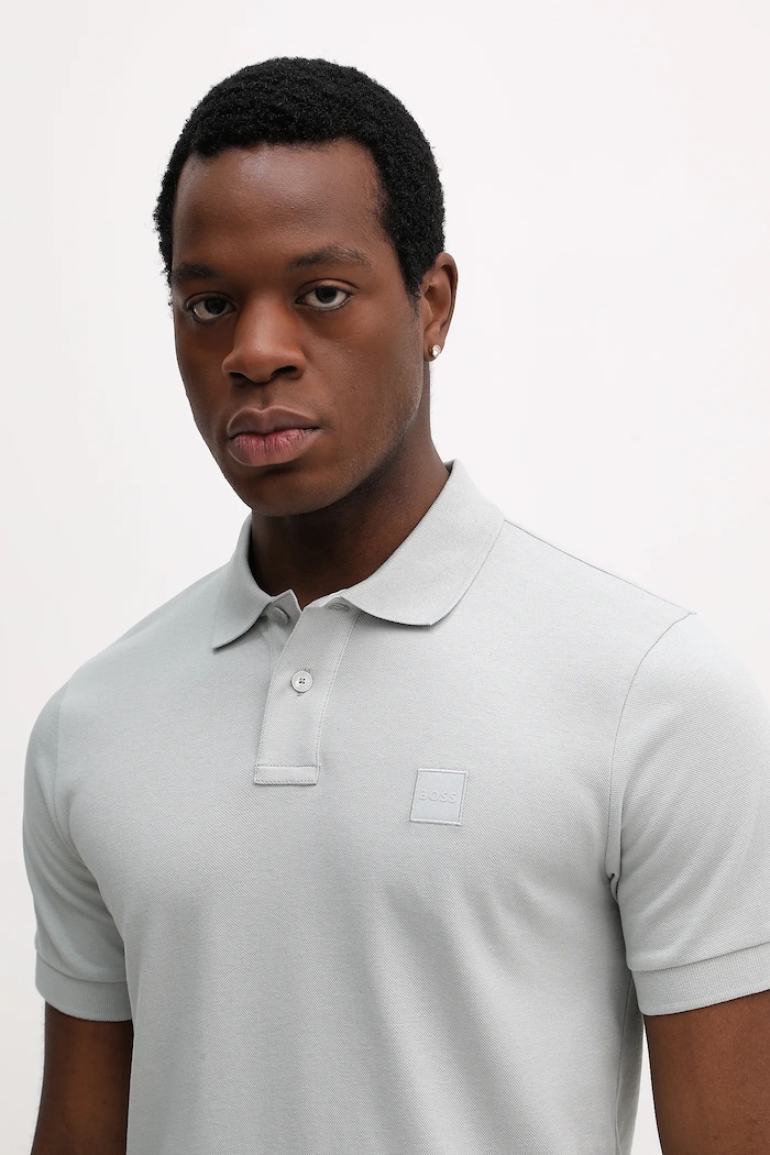 BOSS Orange polo pánské bavlněné s elastanem Passenger zelená 50507803