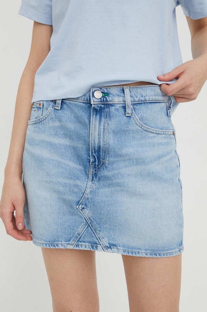 Džínová sukně Tommy Jeans DW0DW17219 modrá SS24