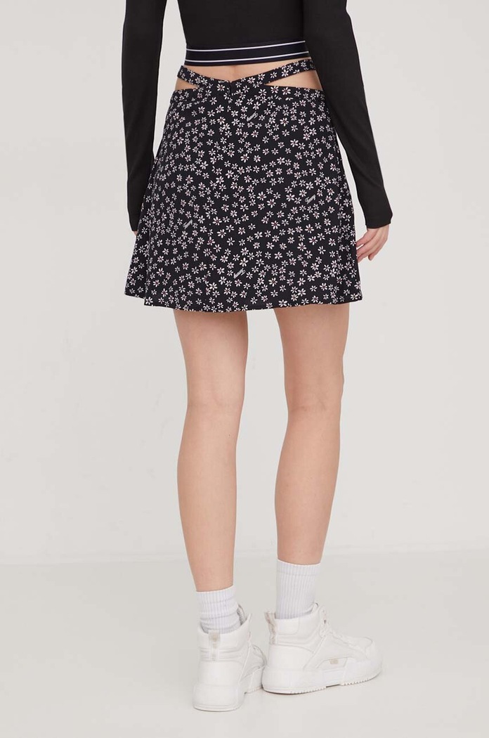 Oblečení Sukně Tommy Jeans DW0DW17438 černá