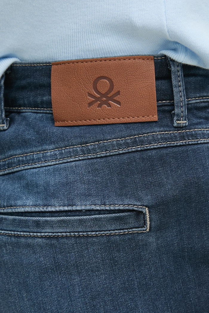 United Colors of Benetton jeansy Scarlett niebieski 4NF1DF02U