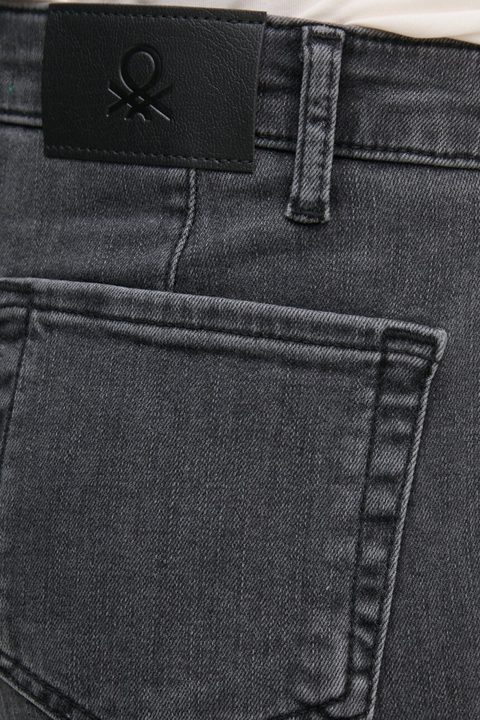United Colors of Benetton jeansy czarny 4AC6574X5