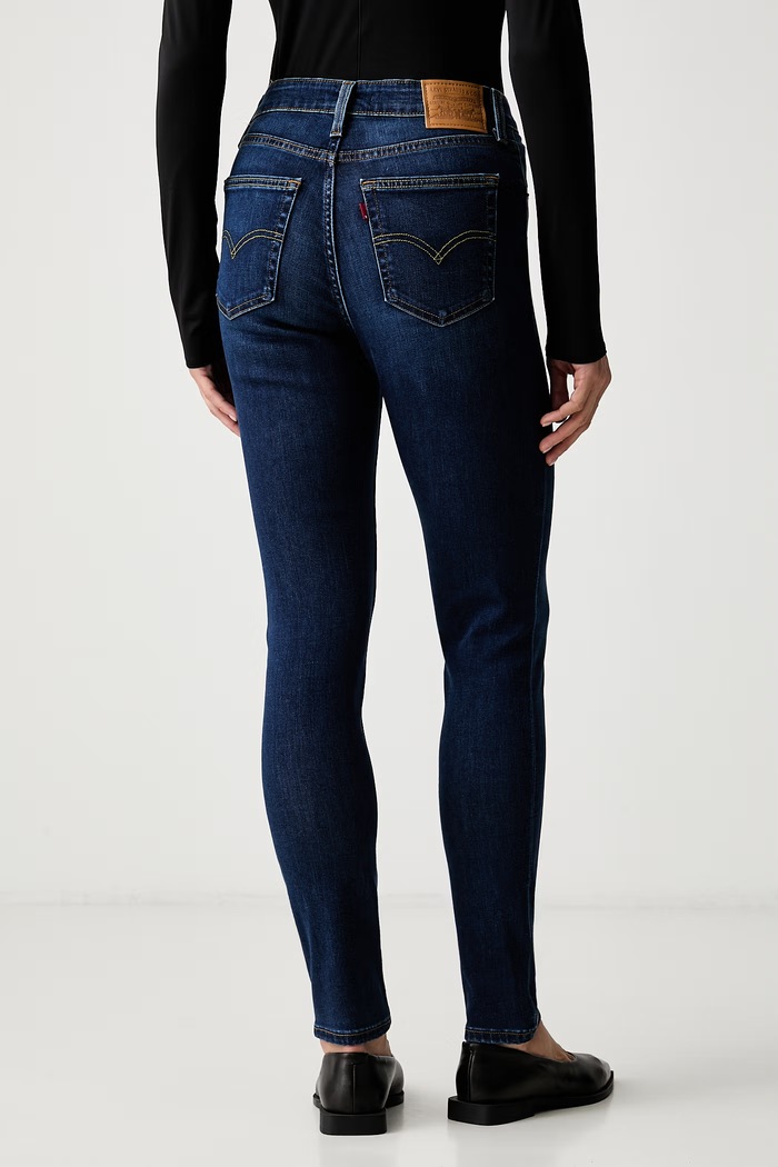 Odzież Levi's jeansy skinny damskie 721 HIGH RISE SKINNY 18882 niebieski