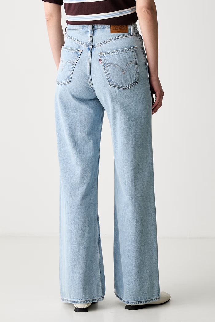 Odzież Levi's jeansy wide leg damskie RIBCAGE WIDE LEG A6081 niebieski