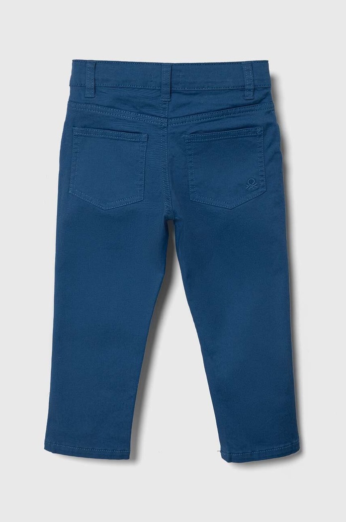 United Colors of Benetton spodnie dziecięce 4NV3GE009.P.Seasonal niebieski SS24