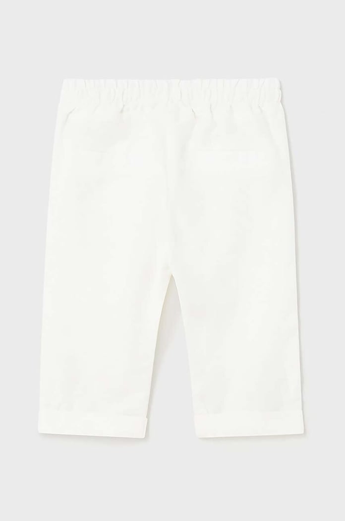 Mayoral Newborn Παντελόνι με λινό μείγμα για παιδιά Mayoral Newborn 1538.1N.Newborn.PPYH λευκό SS24