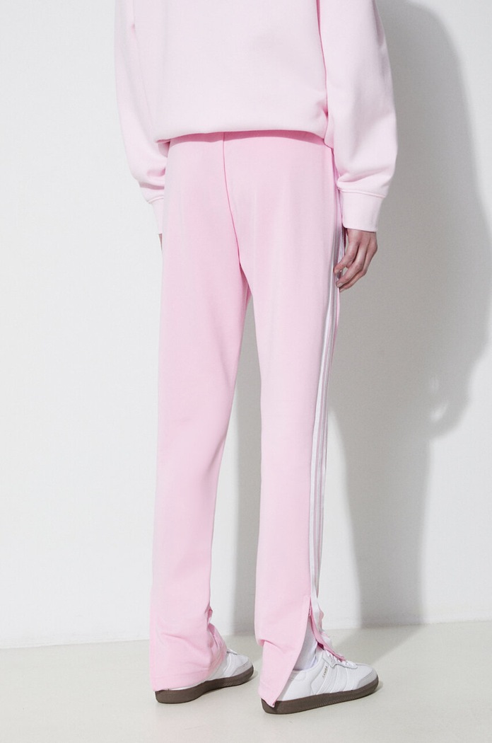 Oblečenie Tepláky adidas Originals Adicolor Classic SST IR8076 ružová