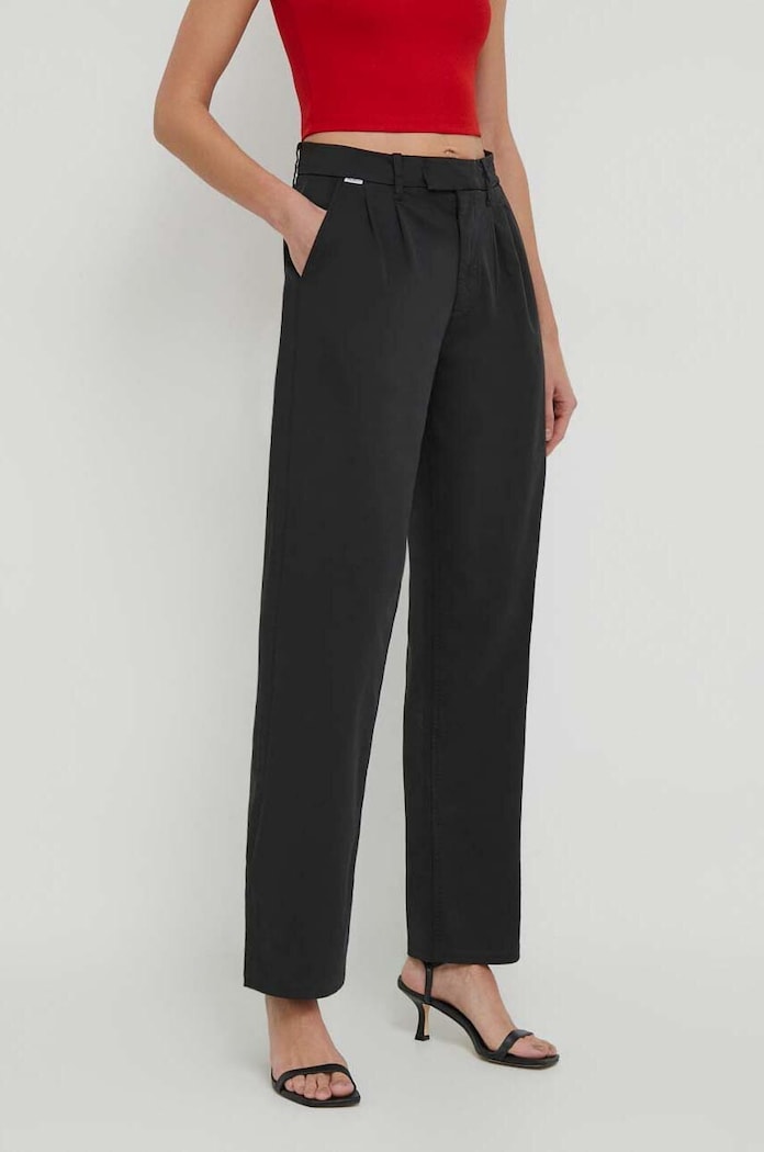 Pepe Jeans spodnie Tina z elastanem czarny PL211697