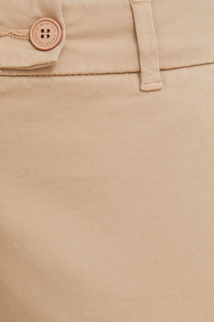 United Colors of Benetton spodnie beżowy 4GD7DF007