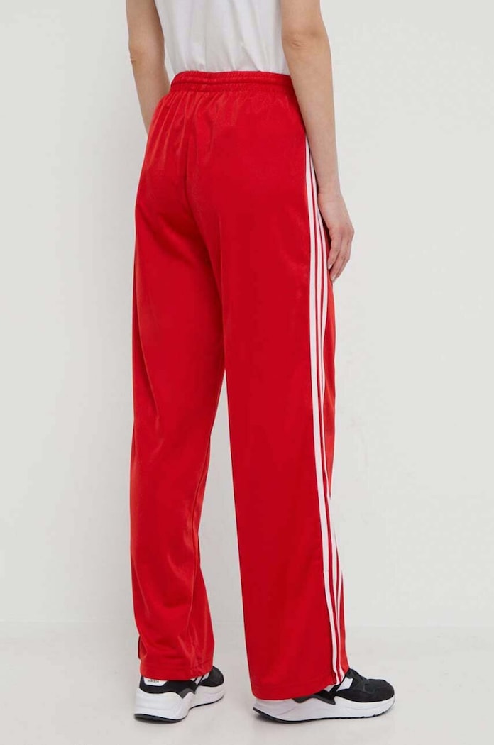 adidas Originals spodnie dresowe Firebird Loose IP0632 czerwony AW24