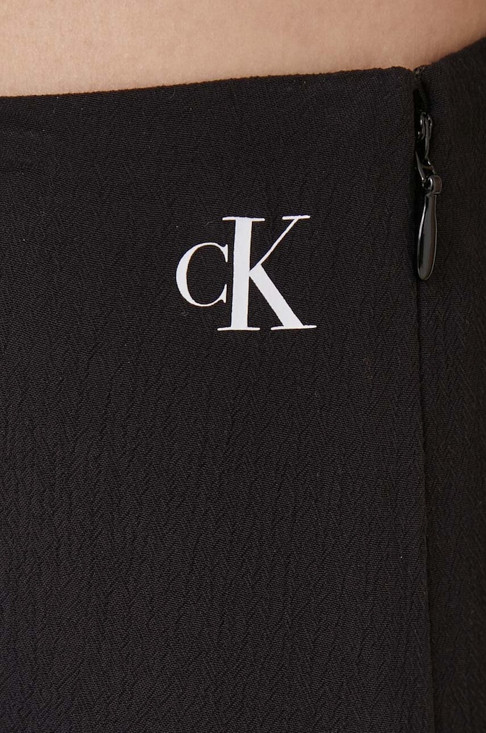 Nohavice Calvin Klein Jeans čierna J20J223321