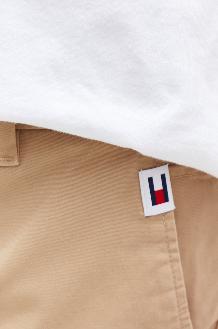 Tommy Jeans spodnie beżowy DM0DM18339