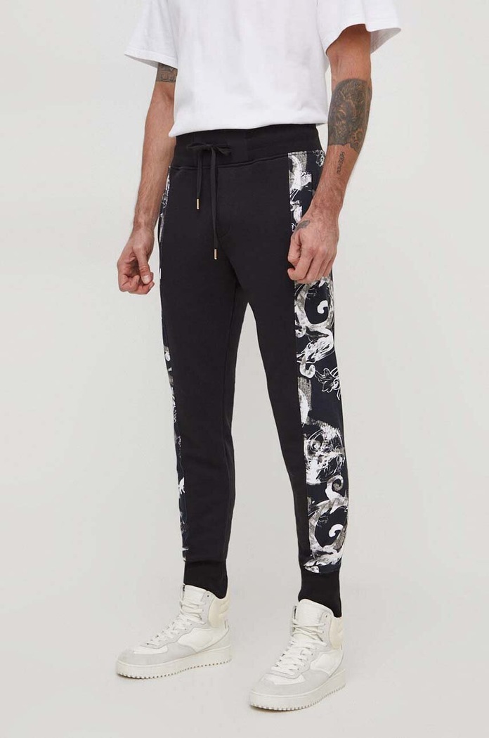 Versace Jeans Couture spodnie dresowe bawełniane wzorzyste czarny 76GAA3C0