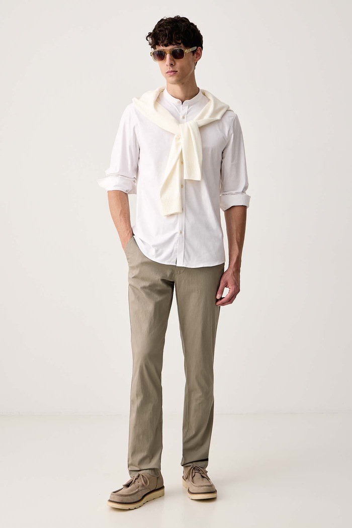Michael Kors Nohavice chinos pánske s bavlnou CS4301KDR2 zelená SS26
