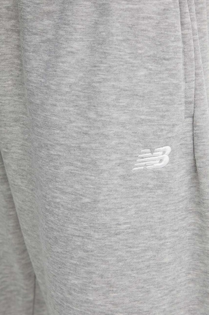Παντελόνι φόρμας New Balance Sport Essentials γκρί MP41519AG