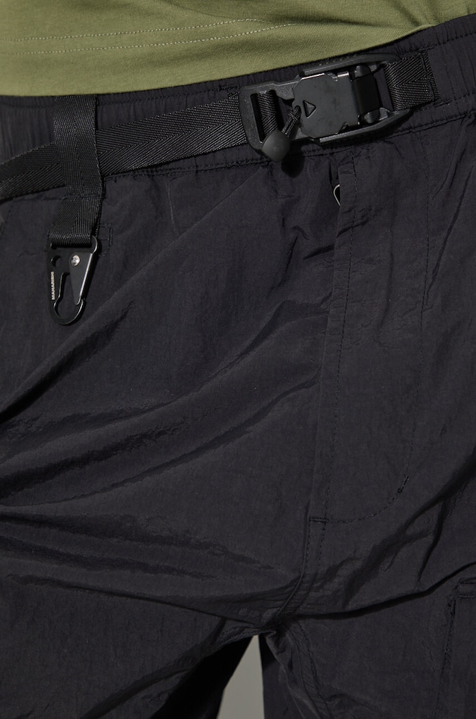 Hlače Maharishi Veg Dyed Cargo Track Pants Japanese 5040.BLACK crna