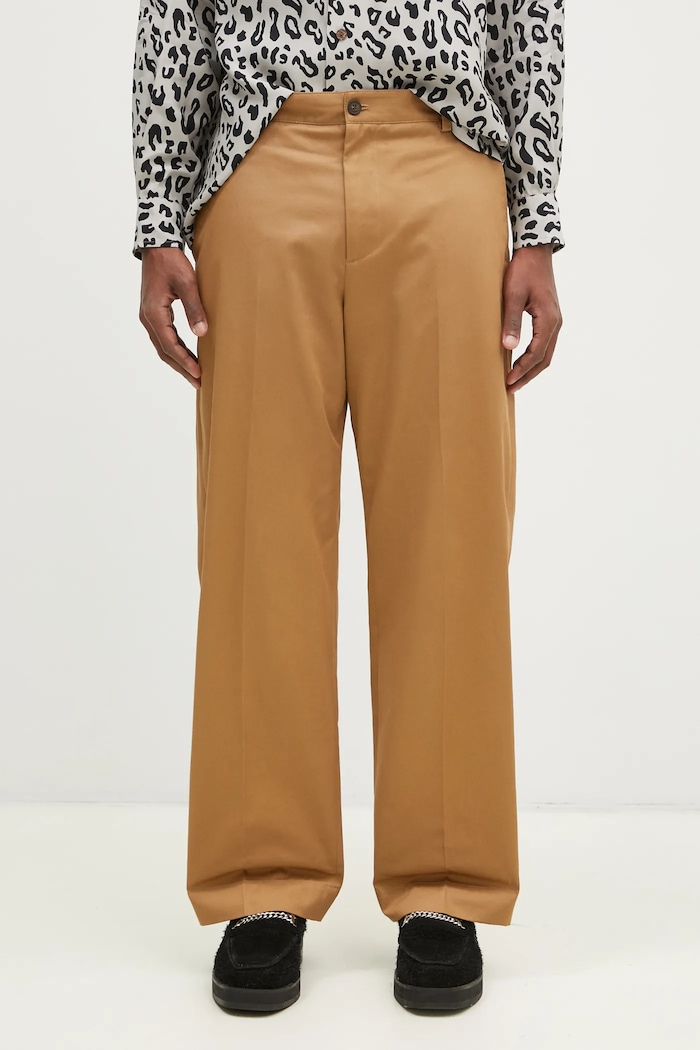 Bavlněné kalhoty Maison Kitsuné Relaxed Chino bavlna béžová MM01106WW0078