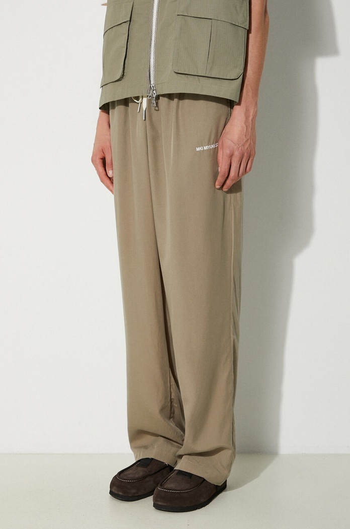 MKI MIYUKI ZOKU spodnie Tencel Trousers zielony TENCEL.TROUSERS
